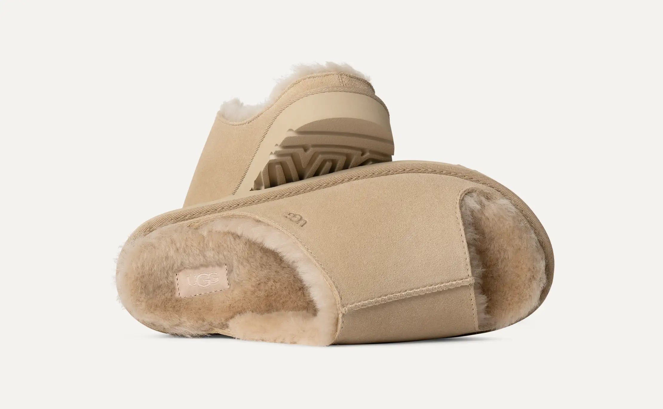 Ugg Greenport Slide Sand