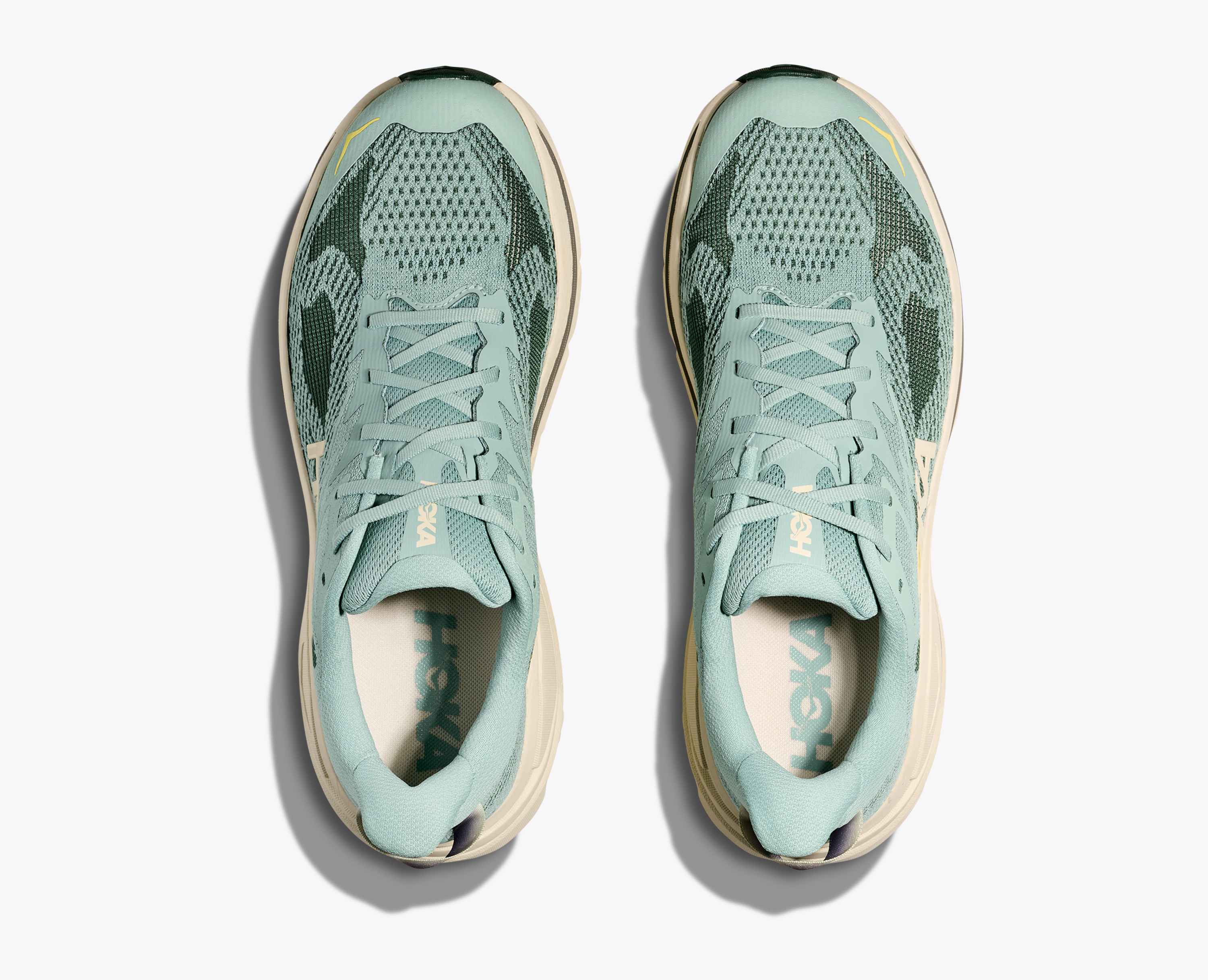 Hoka S Challenger 8 Jade Truffle Salt