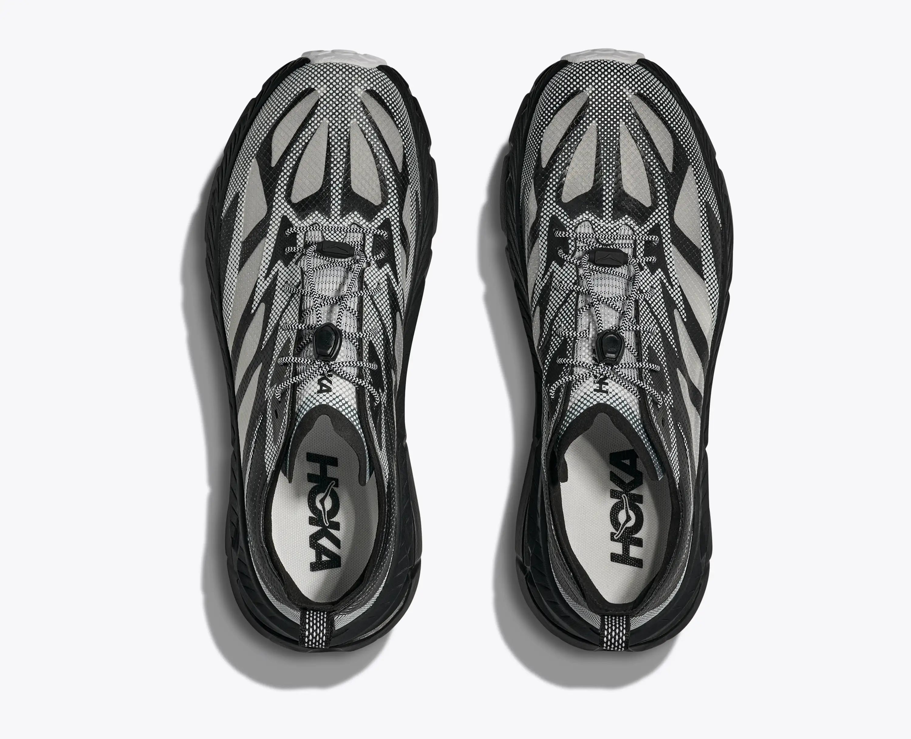 Hoka Stealth Tech Mafate Speed 4 Lite Black White