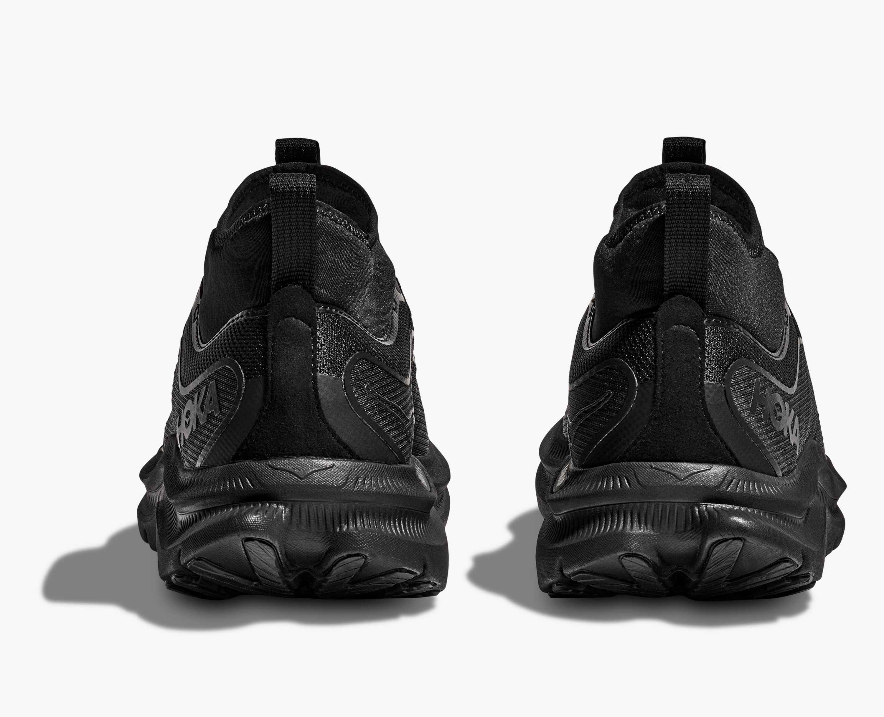 Hoka S Kawana Mid Black Carbon Black
