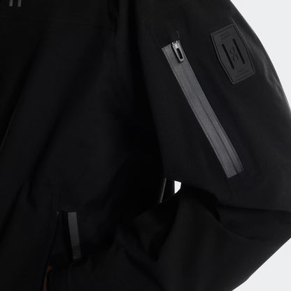 On Trek Jacket Black
