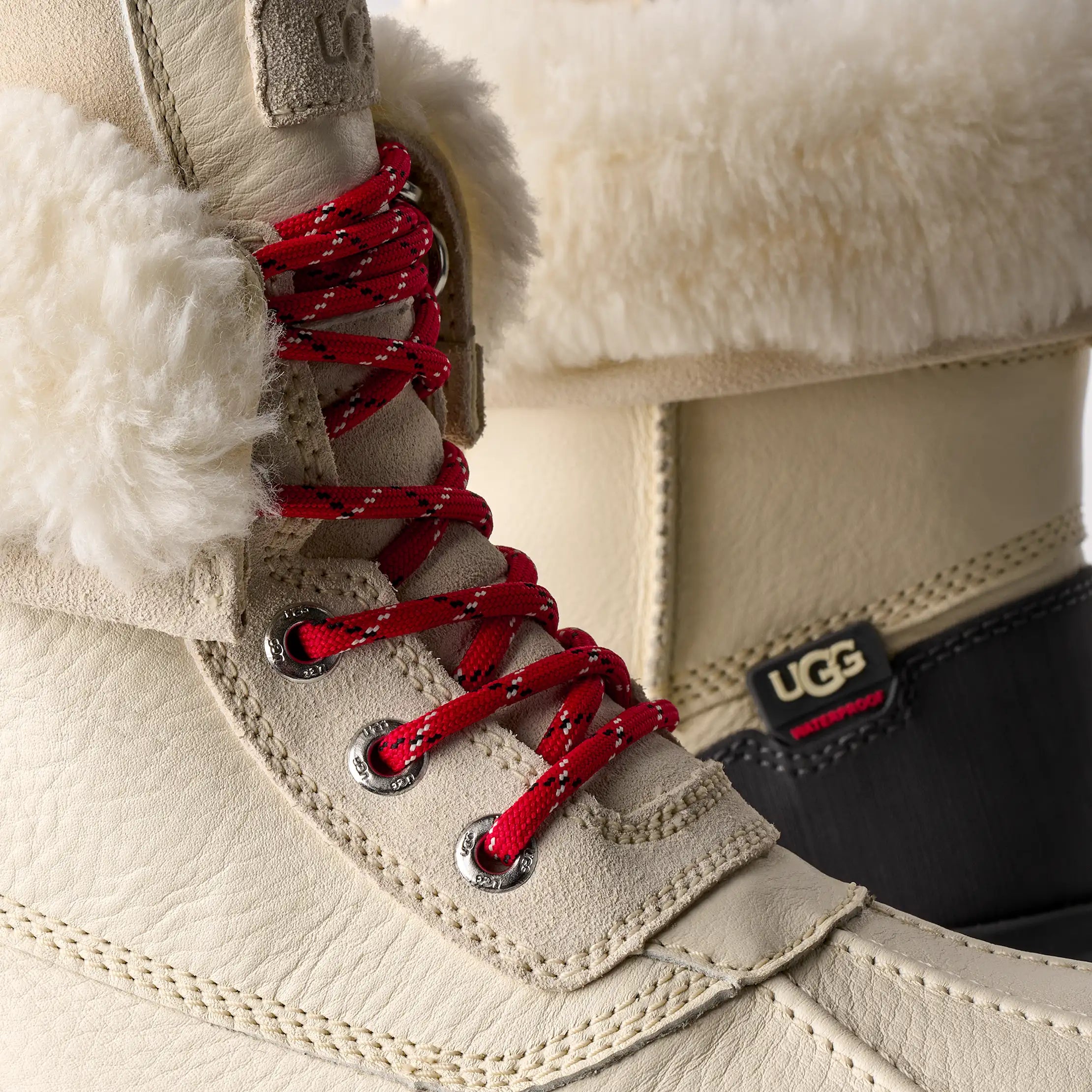 Ugg Adirondack Boot Xxv Plaster