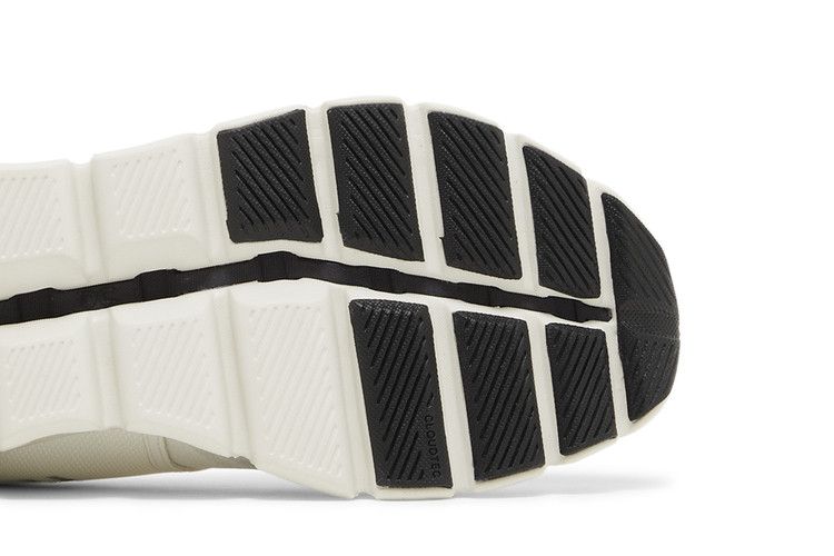On Running Cloud X 3 Ivory Black