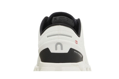 On Running Cloud X 3 Ivory Black