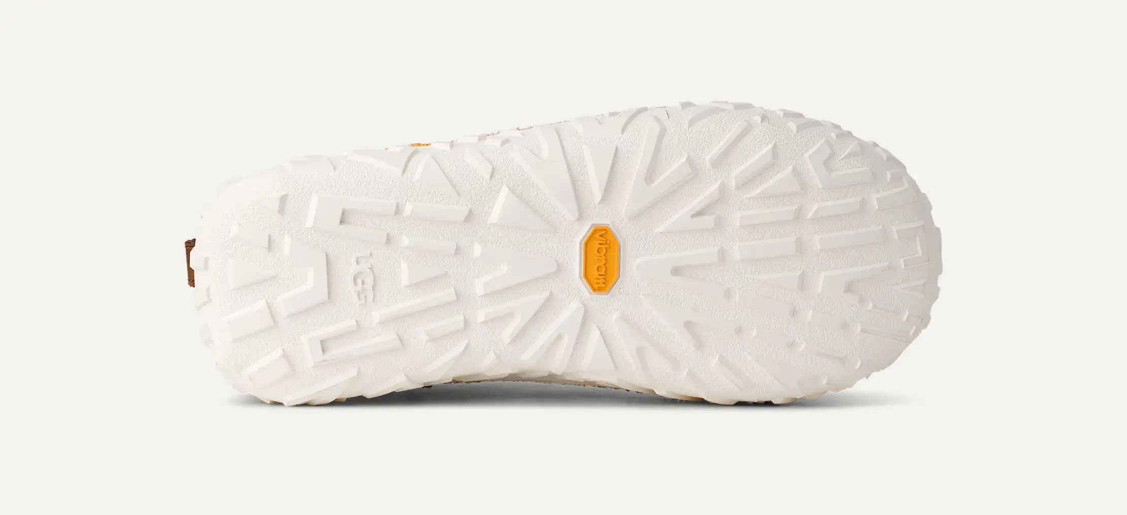 Ugg Classic Ultra Mini Wrap Tech Chestnut