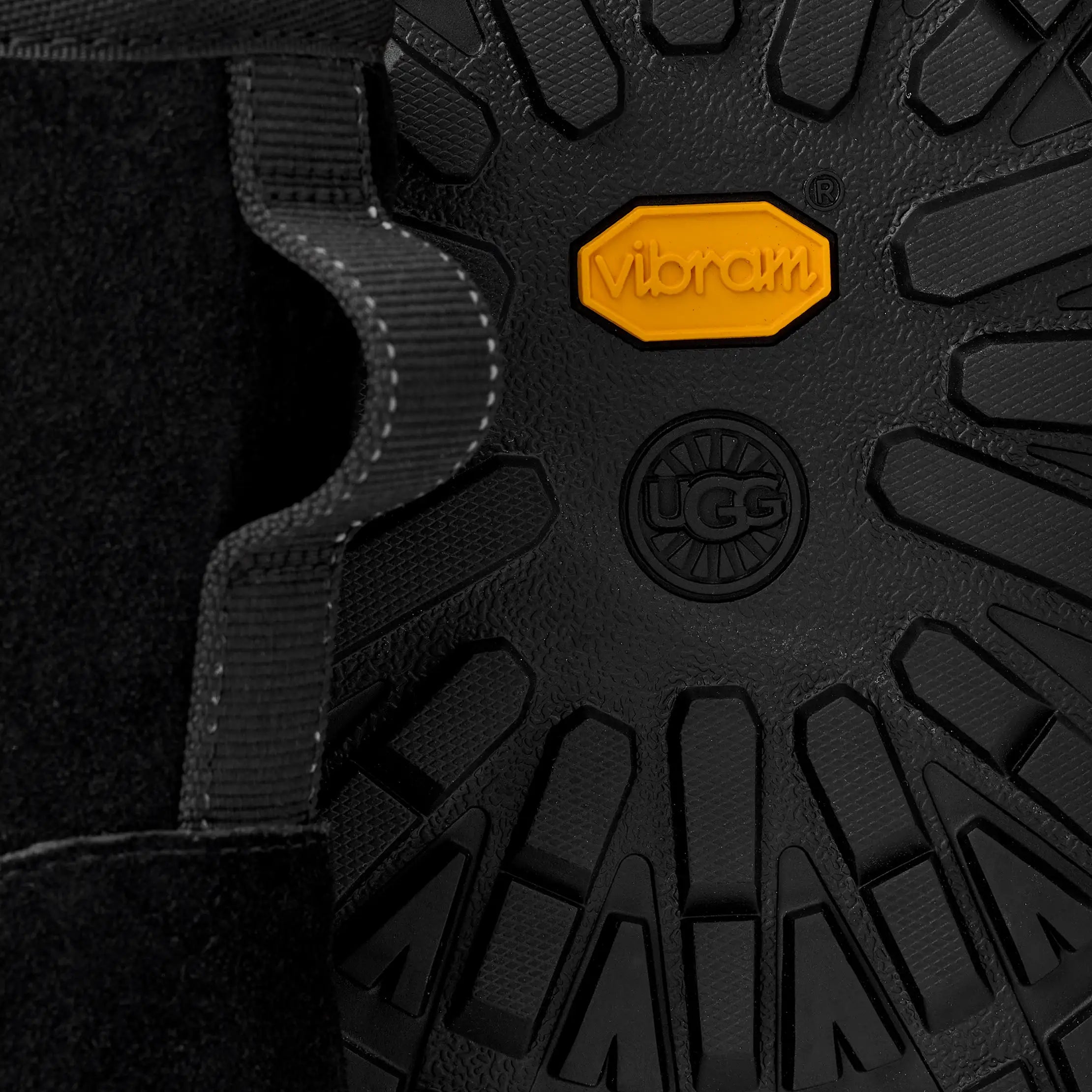 Ugg Classic Mini Gtx Black