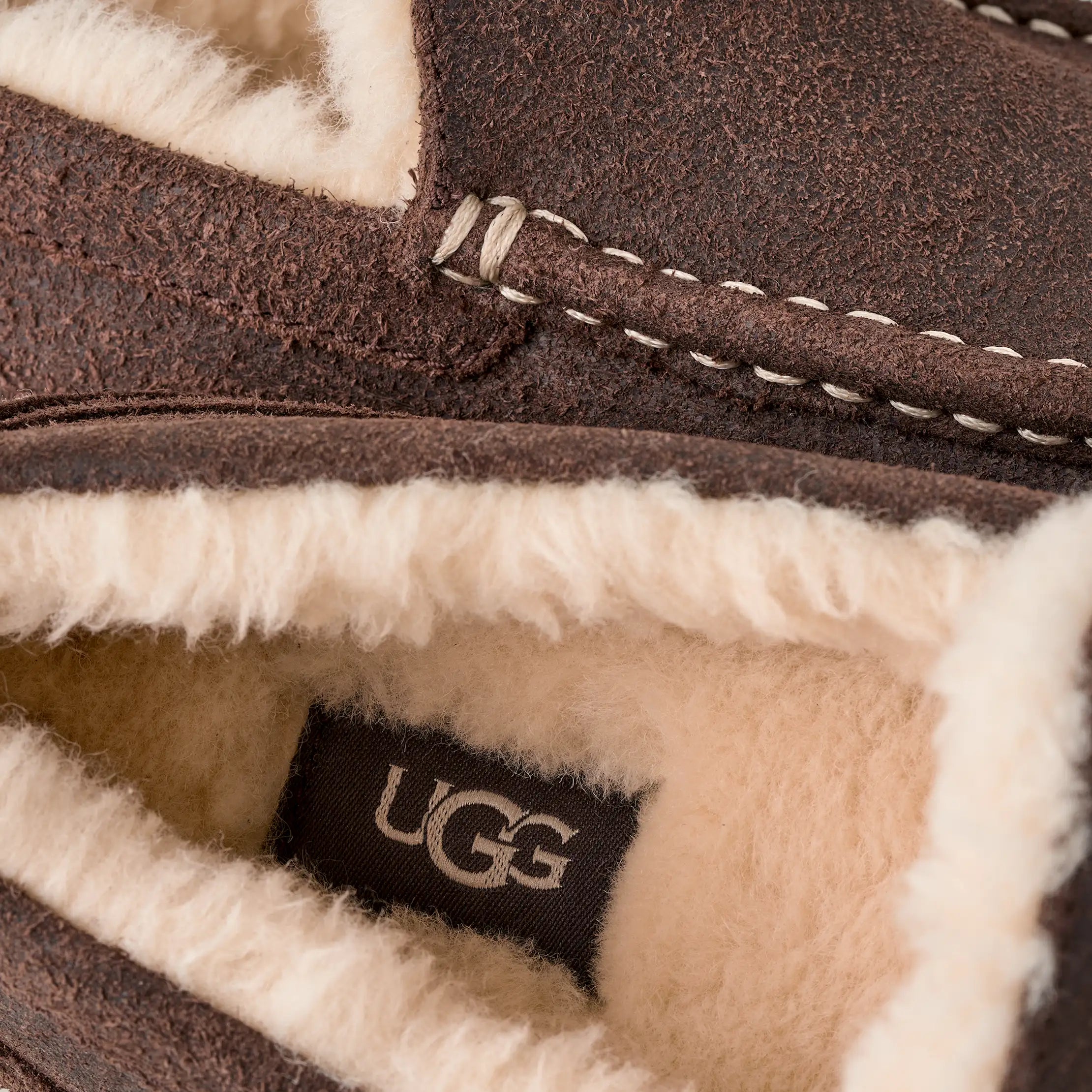 Ugg Ascot Leather Distressed Dusted Cocoa