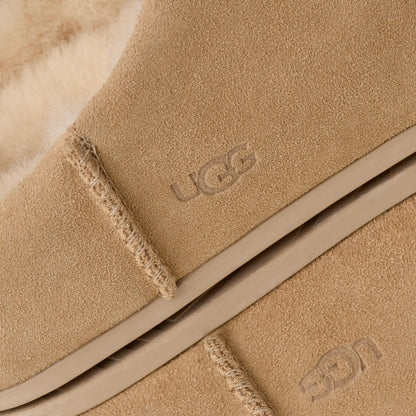Ugg Elea Slip-On Sand