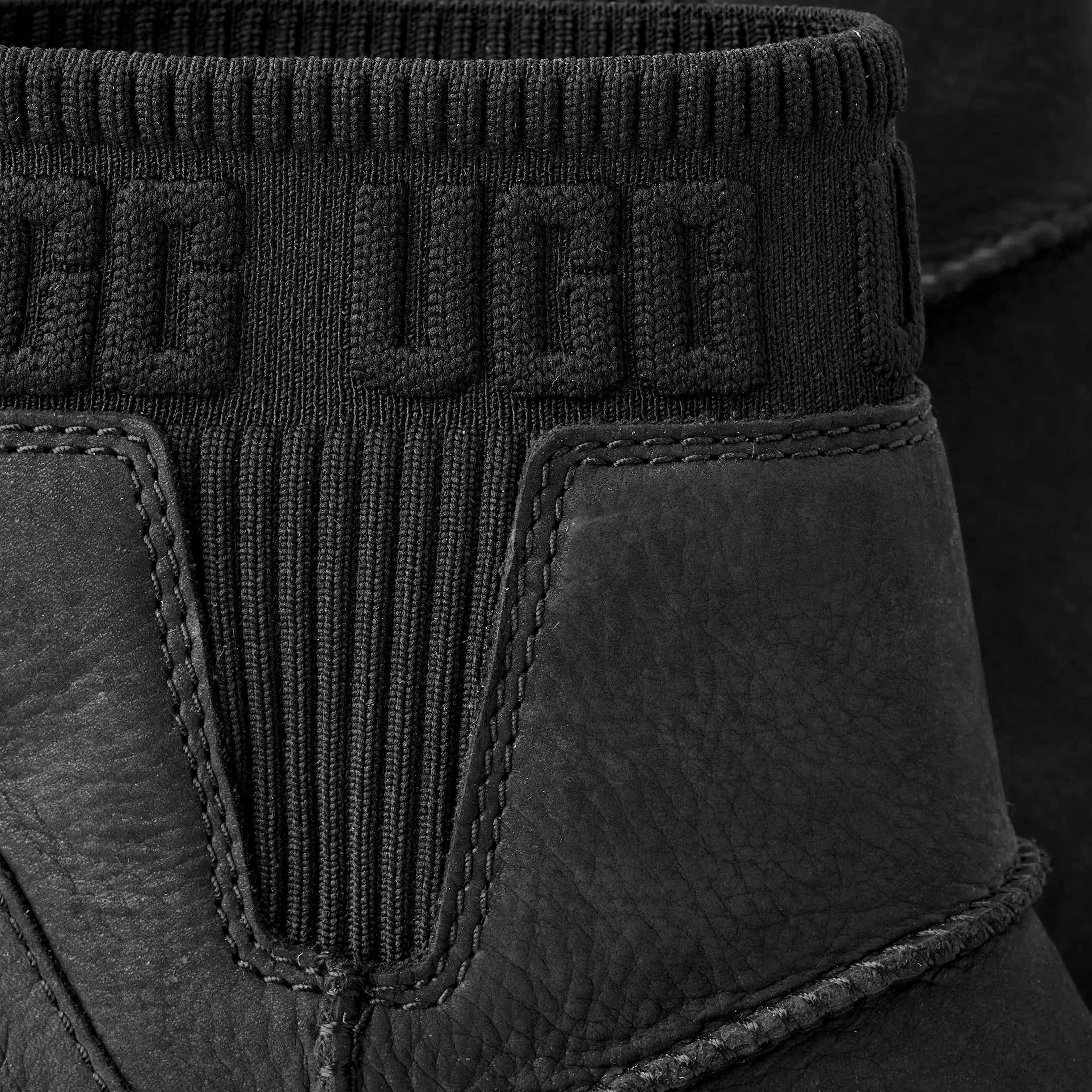 Ugg Moxy Chelsea Black