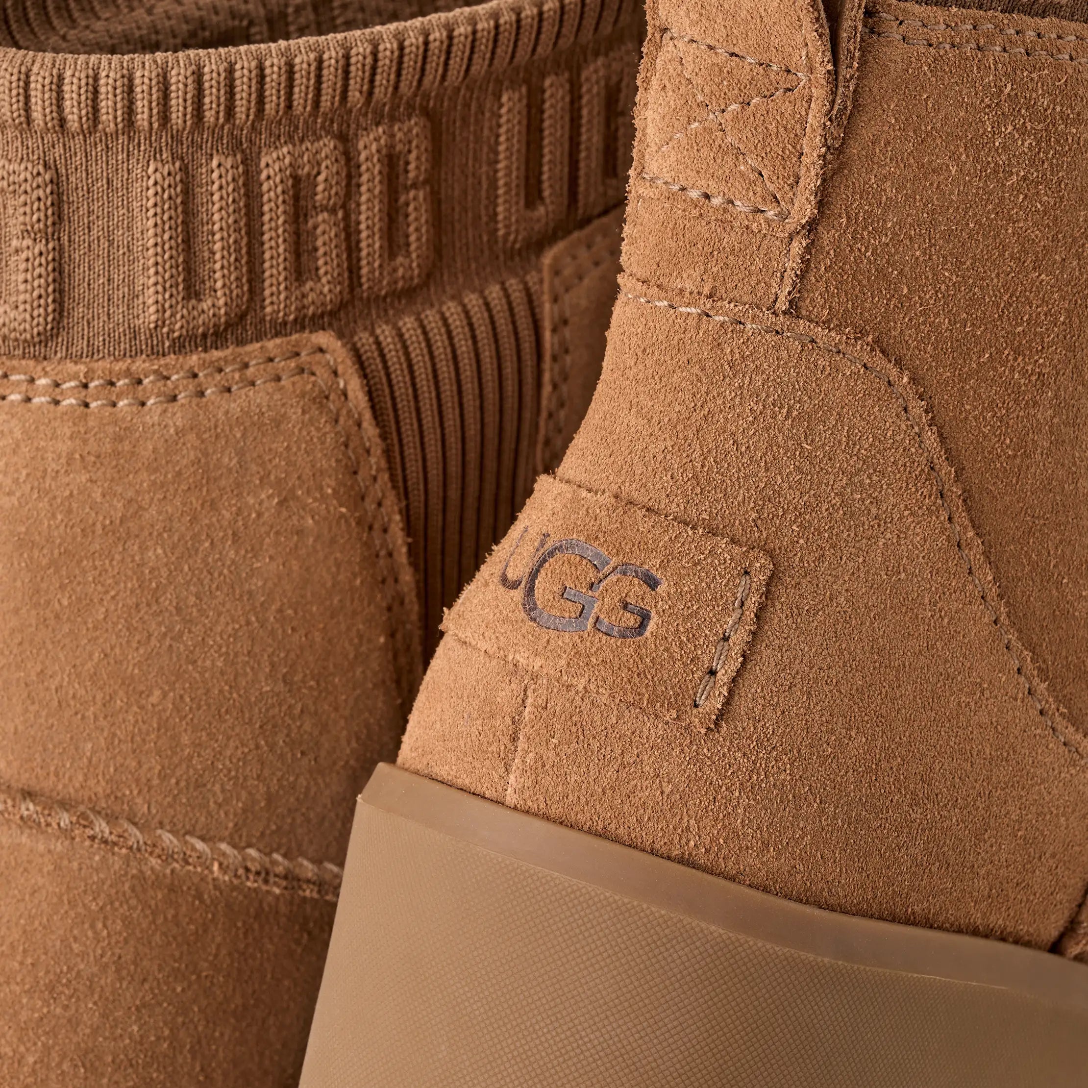 Ugg Moxy Chelsea Chestnut