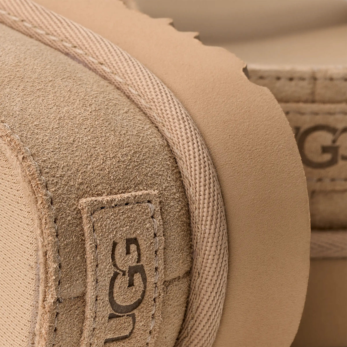 Ugg Goldenstar Hi Cutout Slide Sand