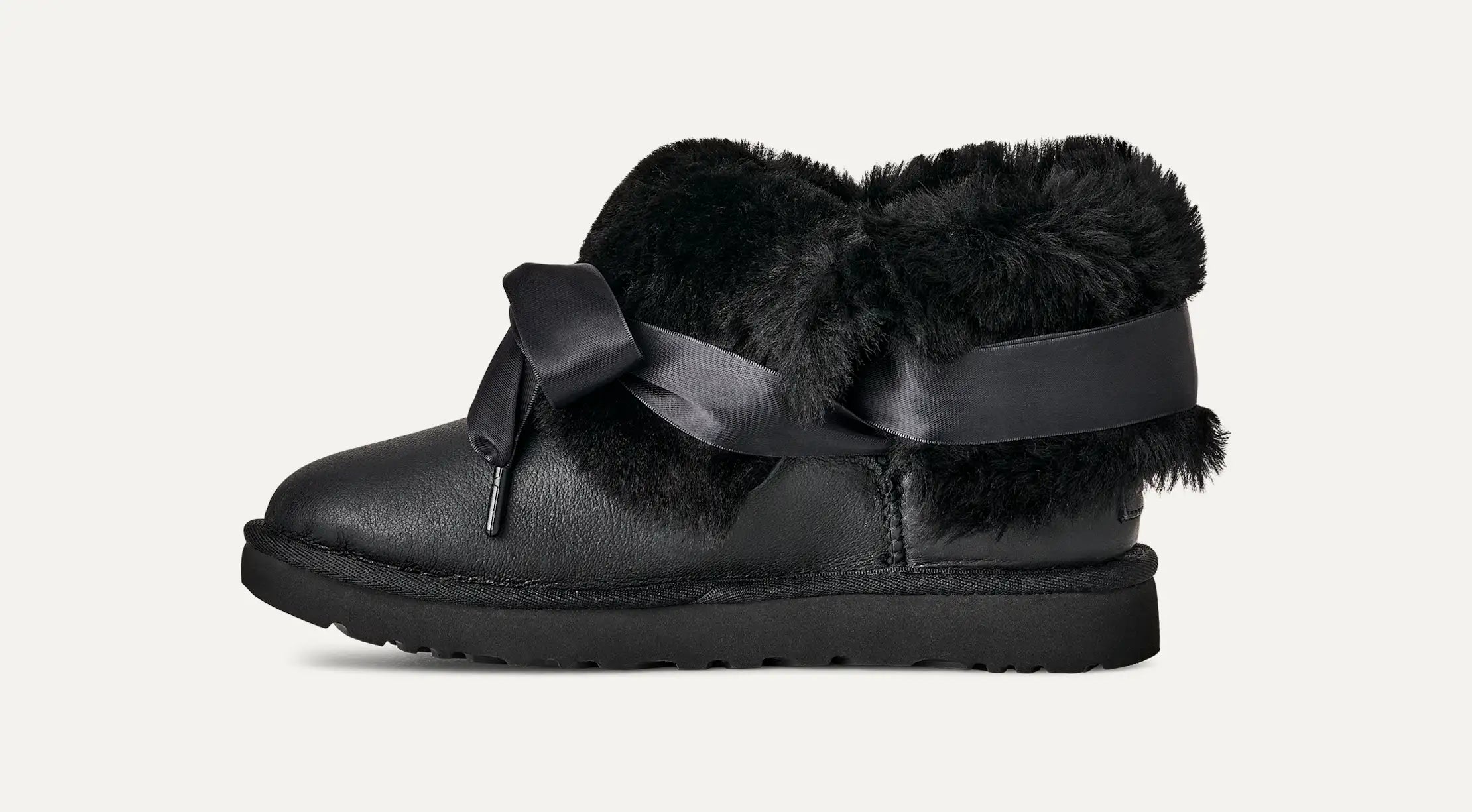 Ugg Bailey Tie Leather Black