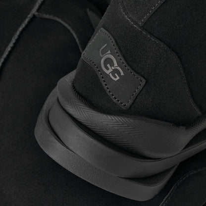 Ugg Classic Distort Boot Black