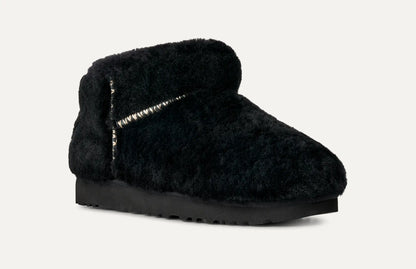 Ugg Classic Ultra Mini Fluffed Black