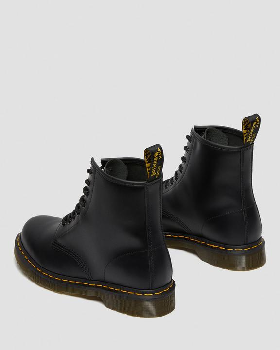 Dr. Martens 1460 Smooth Leather Lace Up Boots Black - Womens