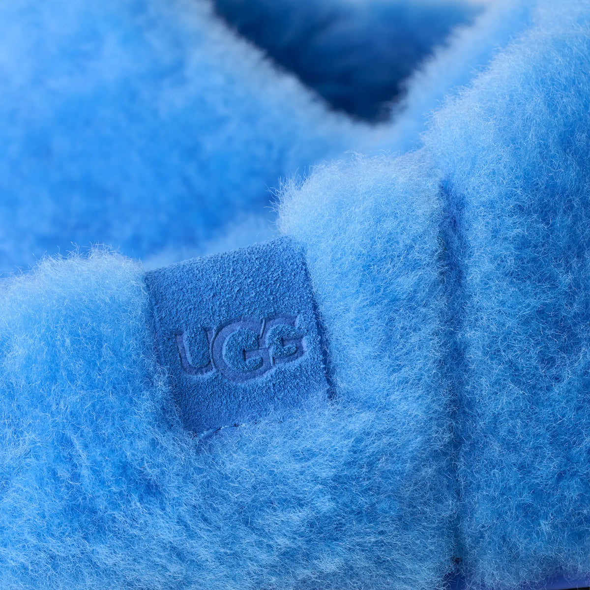 Ugg Elea Fluffed Slip-On Big Sky