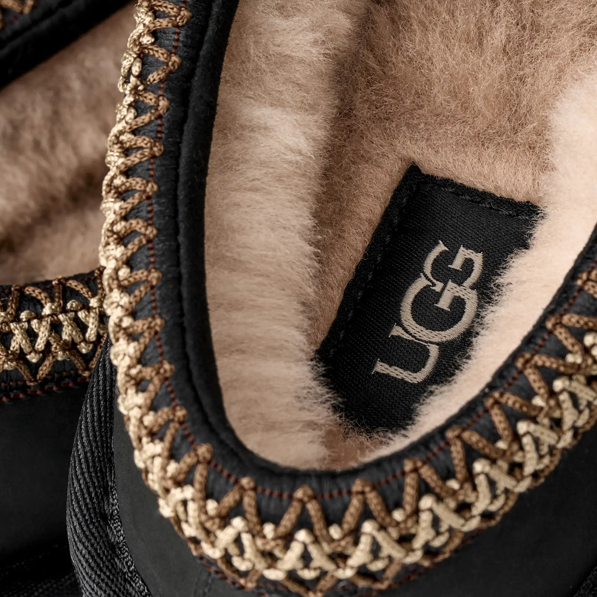 Ugg Tasman Nubuck Black