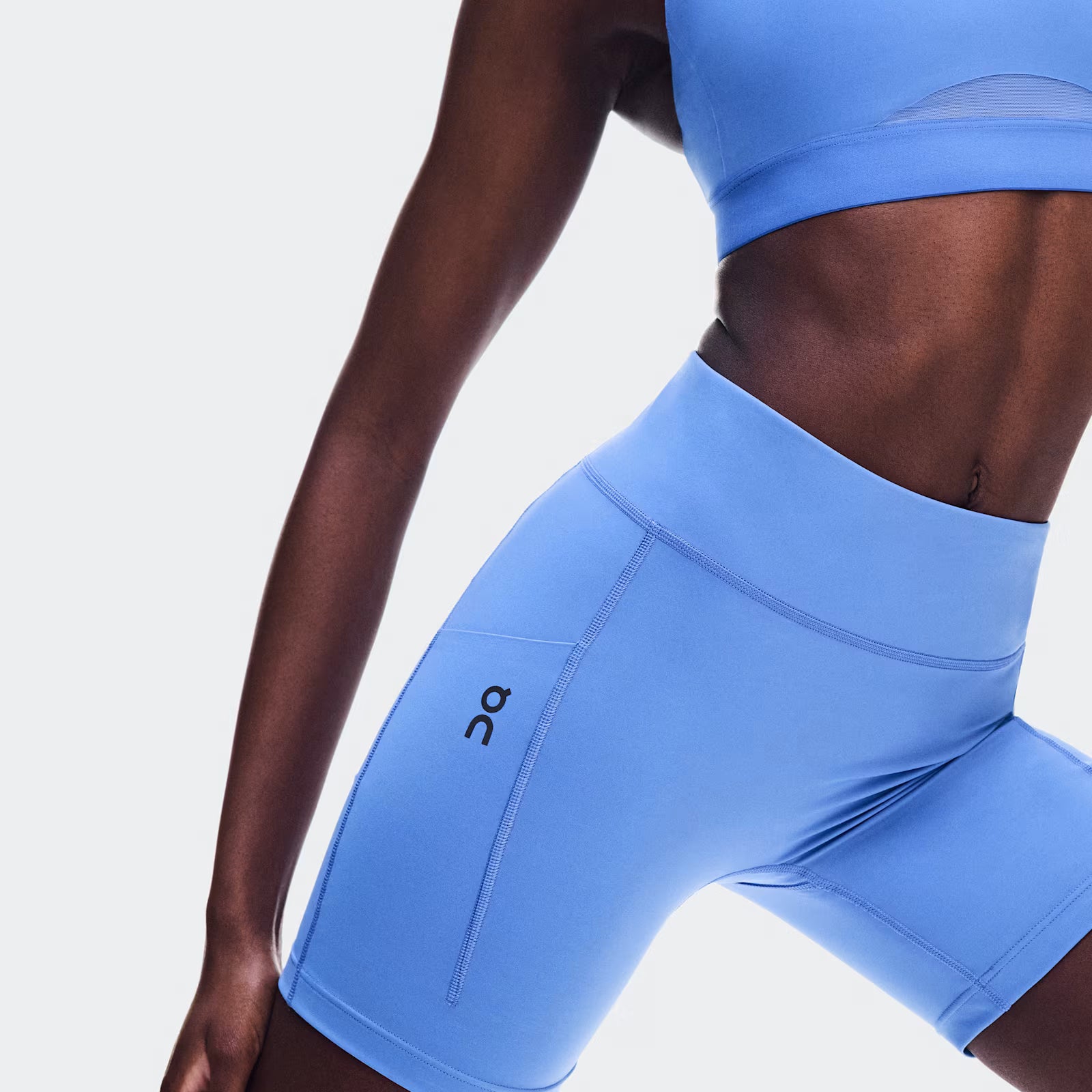 On Performance Tights Short Sailor (Women'S)
