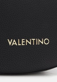 Valentino Alexia Handbag Nero