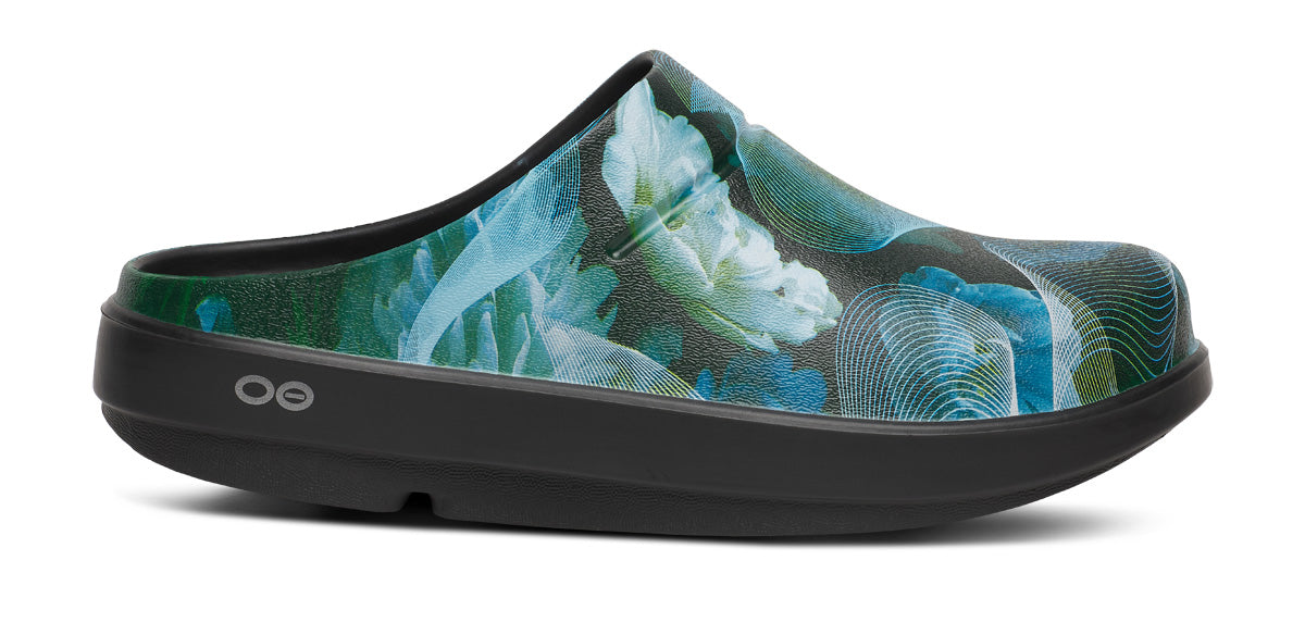 Oofos Women's Limited Clog Wave Floral Breeze