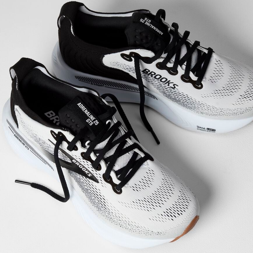 Brooks Adrenaline GTS 25 White/Black/White (Women's)