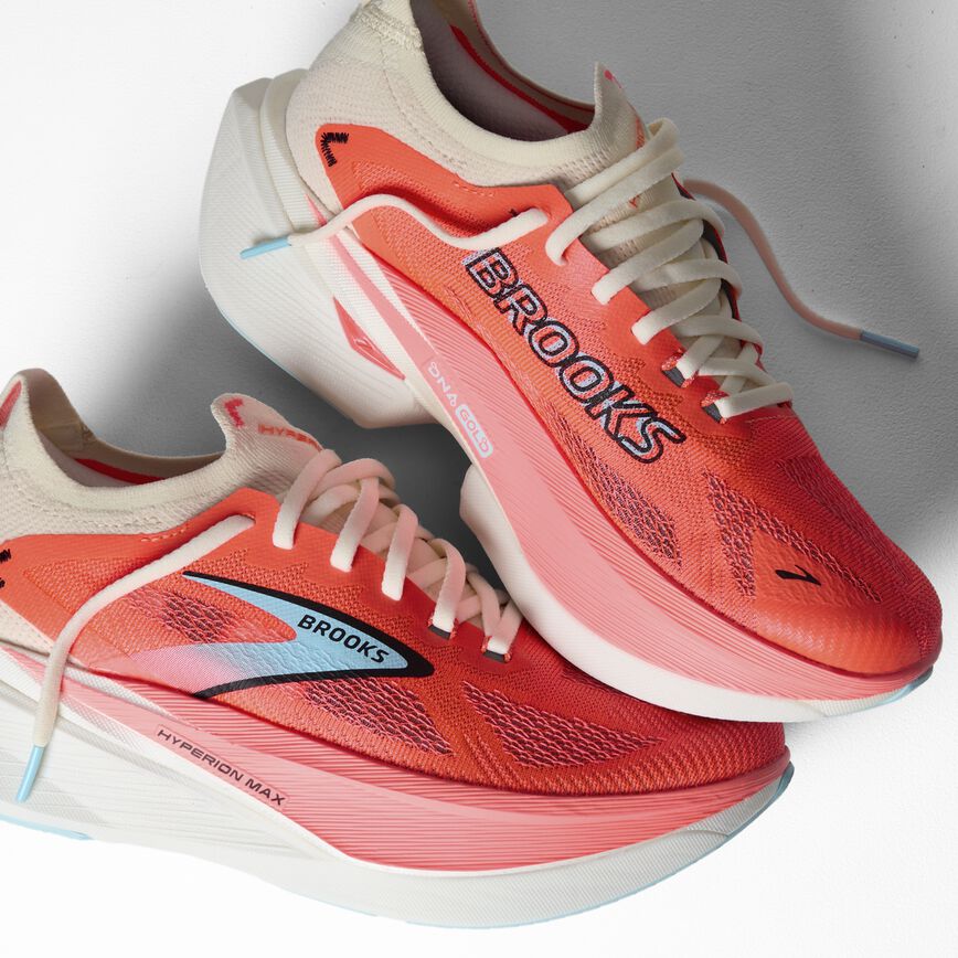 Brooks Hyperion Max 3 Coconut/Fiery Coral/Atomizer (Women's)