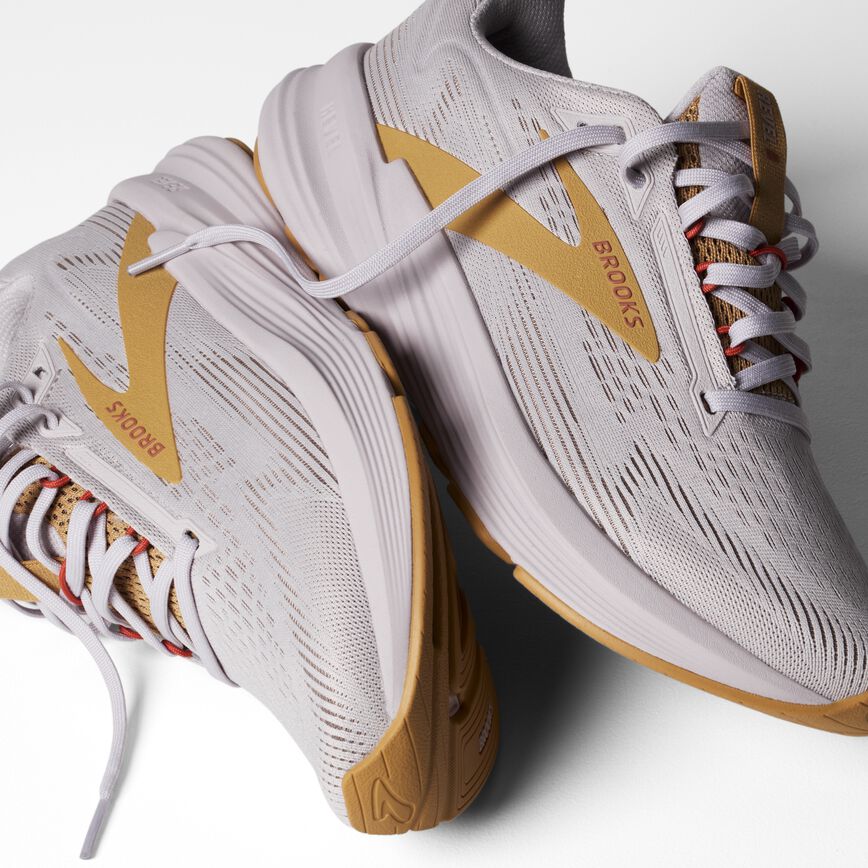 Brooks Revel 8 Lilac/Apricot/Taffy (Women's)