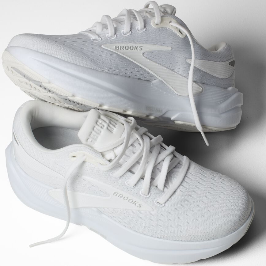 Brooks Ghost Max 3 White/White (Women's)