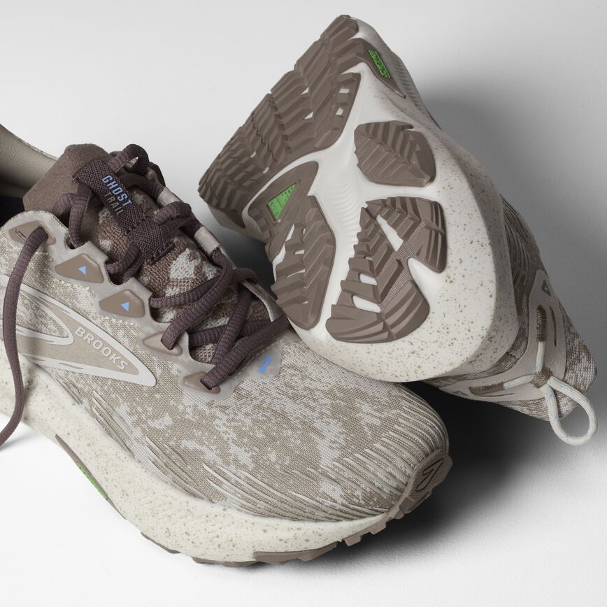 Brooks Ghost Trail Onyx/Stone/Taupe (Women's)