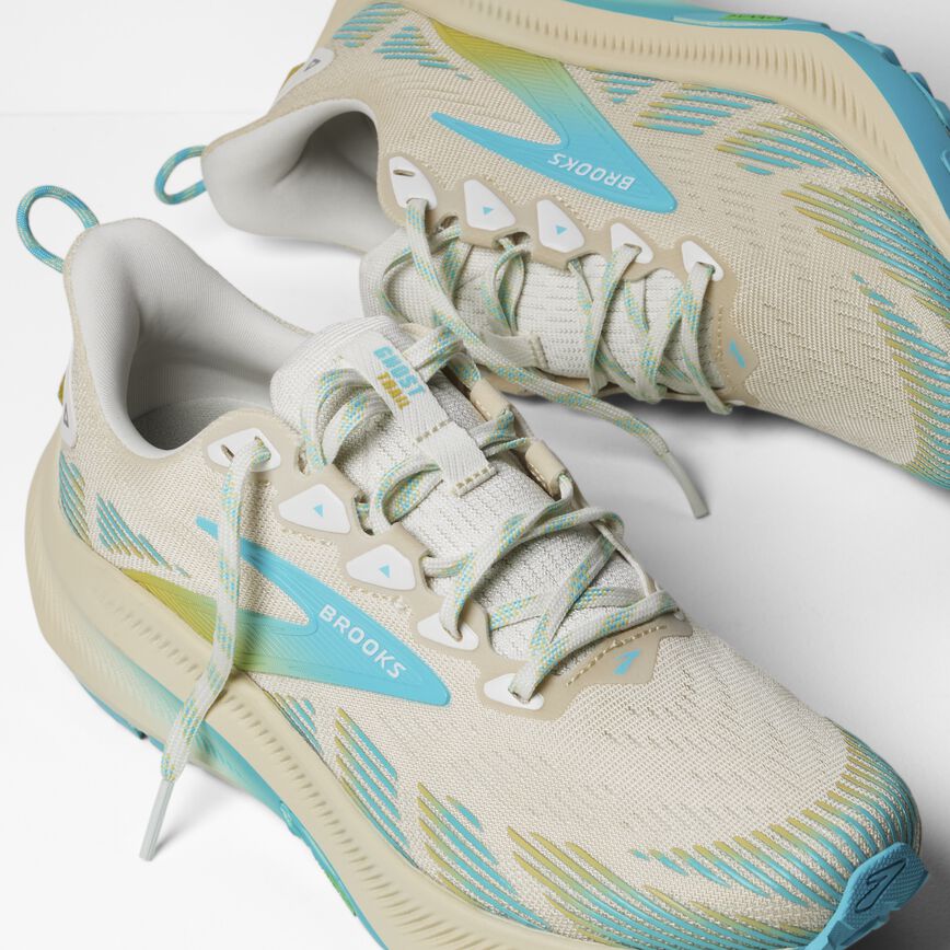 Brooks Ghost Trail Sand/Star White/Golden Hour (Women's)