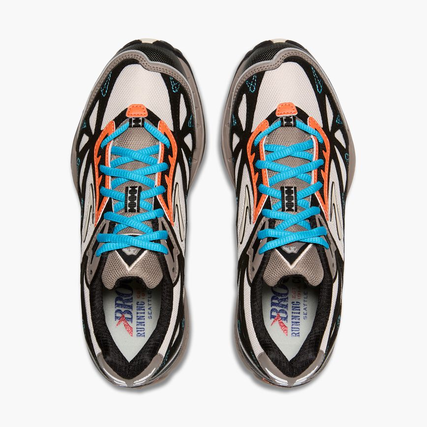 Brooks Cascadia 1 Moonbeam/Black/Camellia (Women's)