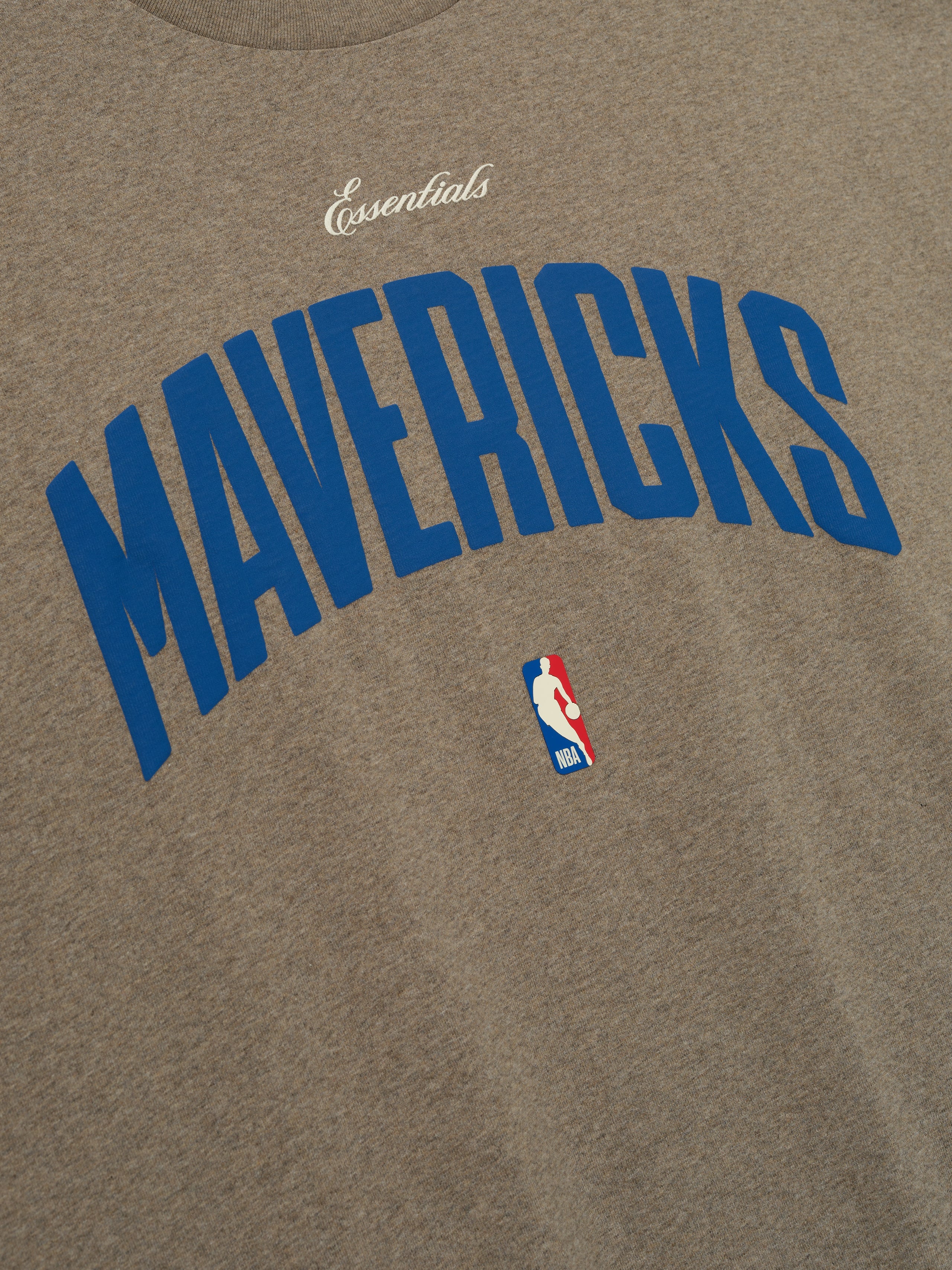 Essentials Mavericks 90S Tee Homestead Heather