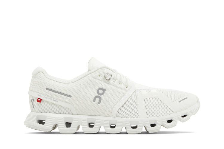 On Running Cloud 5 Undyed-White (Women's)