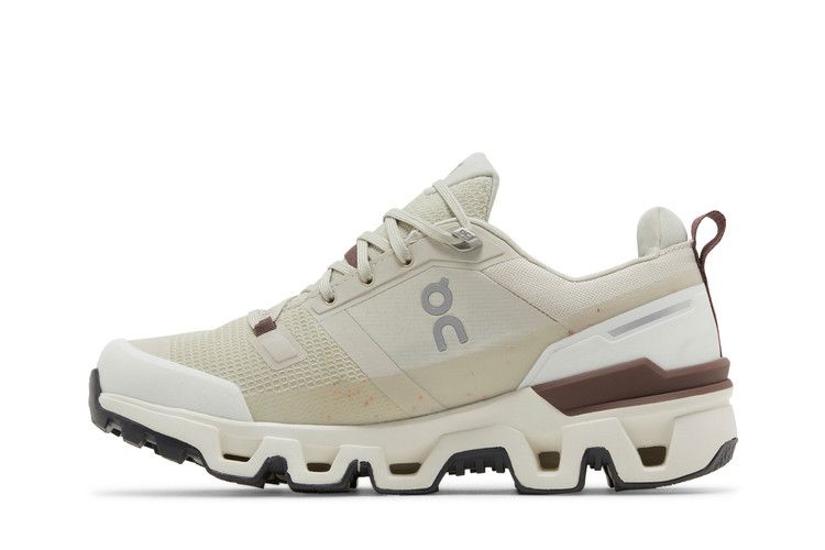 On Running Cloundwander Waterproof Sand Ivory (Women's)