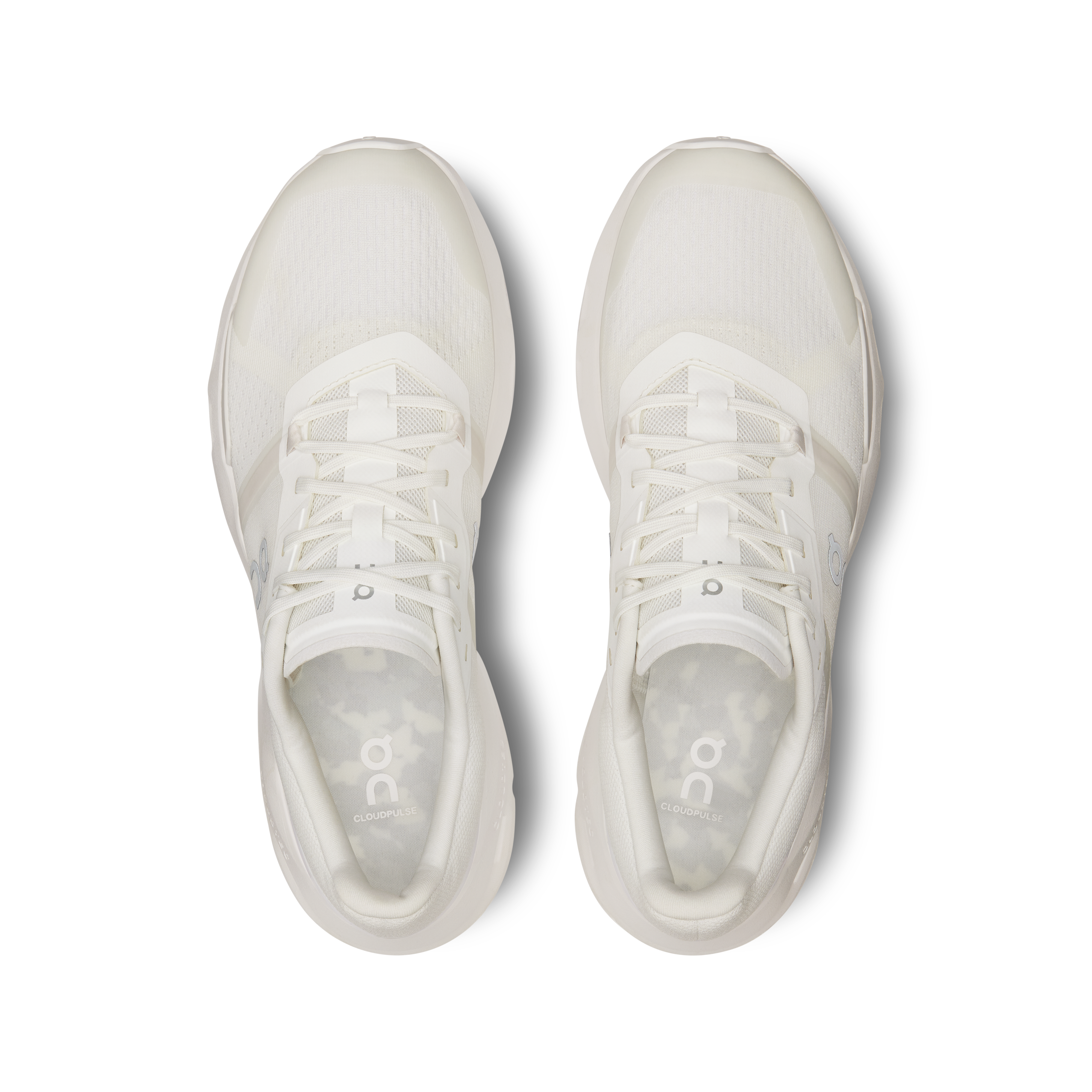 on running cloudpulse white frost