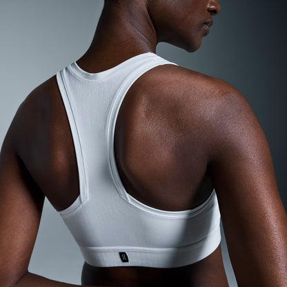 On Pace Bra Undyed-White | Black (Women'S)