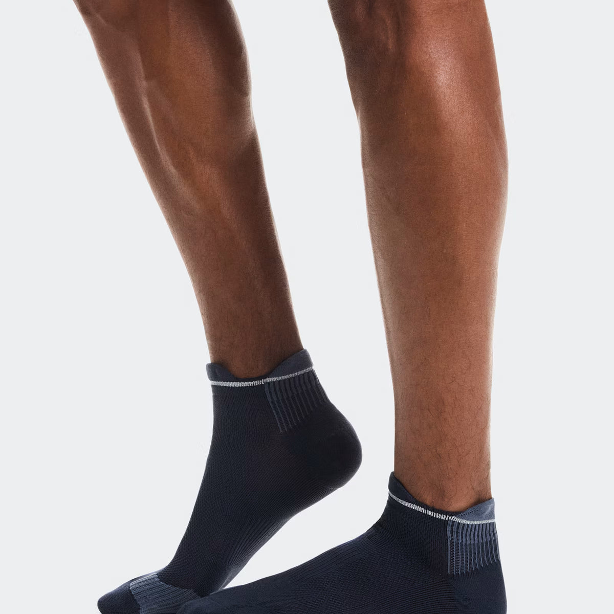 On Performance Run Sock Low Navy | Navy