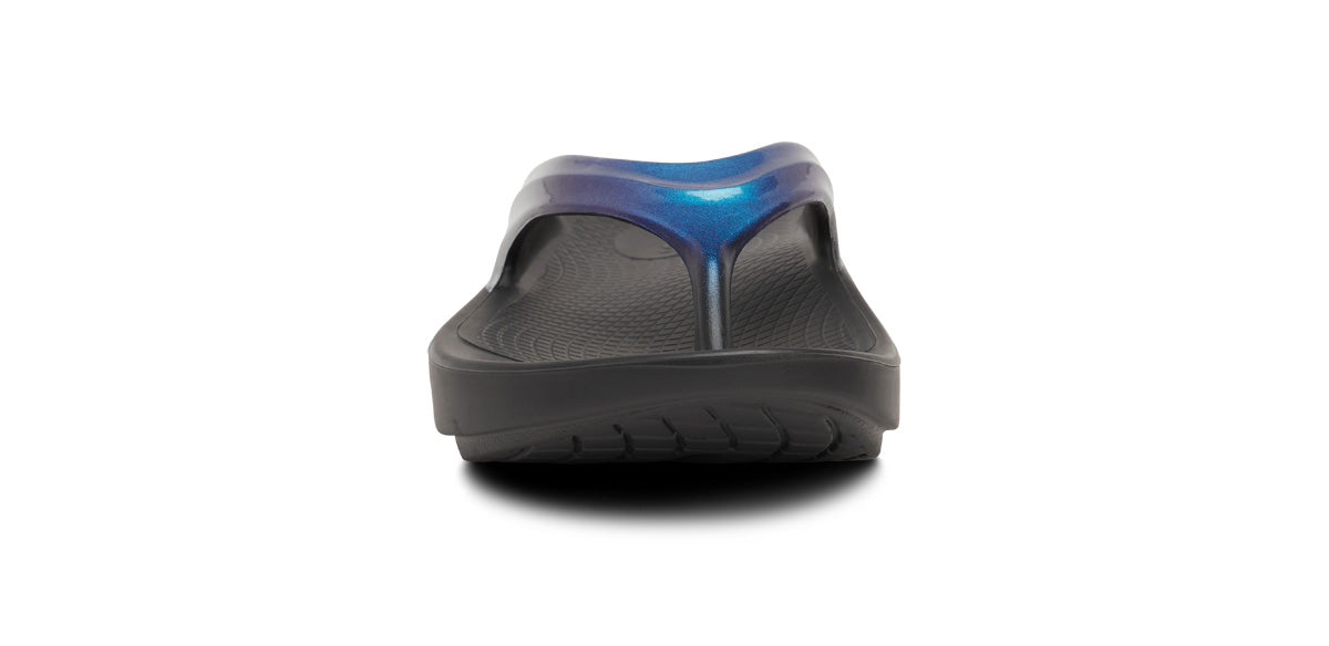 Oofos Women's Luxe Sandal Shimmer Blue
