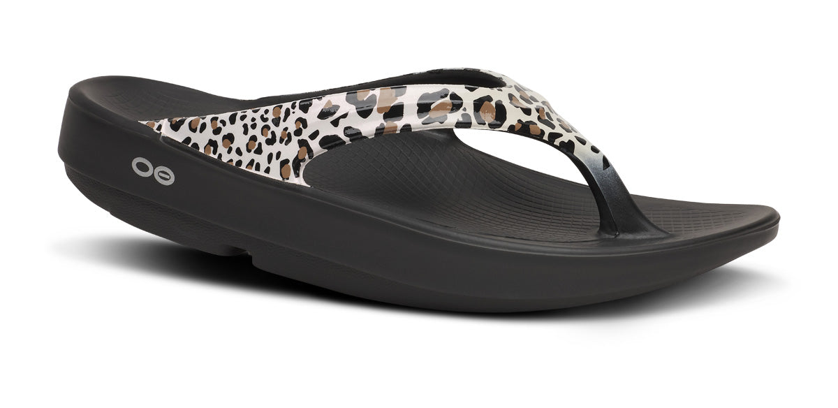 Oofos Women's Limited Sandal Leopard