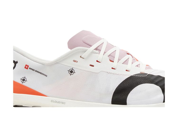 On Running Cloudboom Echo 3 White Flame