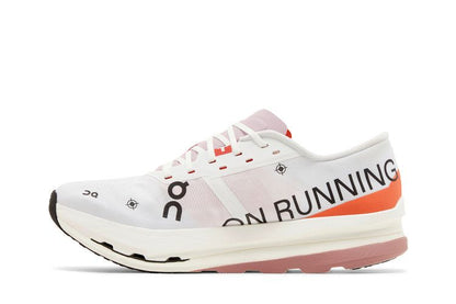 On Running Cloudboom Echo 3 White Flame