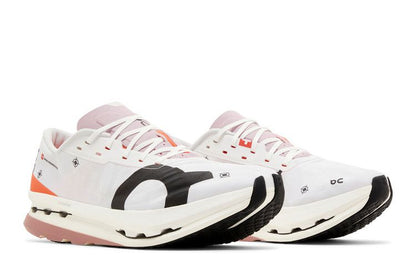 On Running Cloudboom Echo 3 White Flame