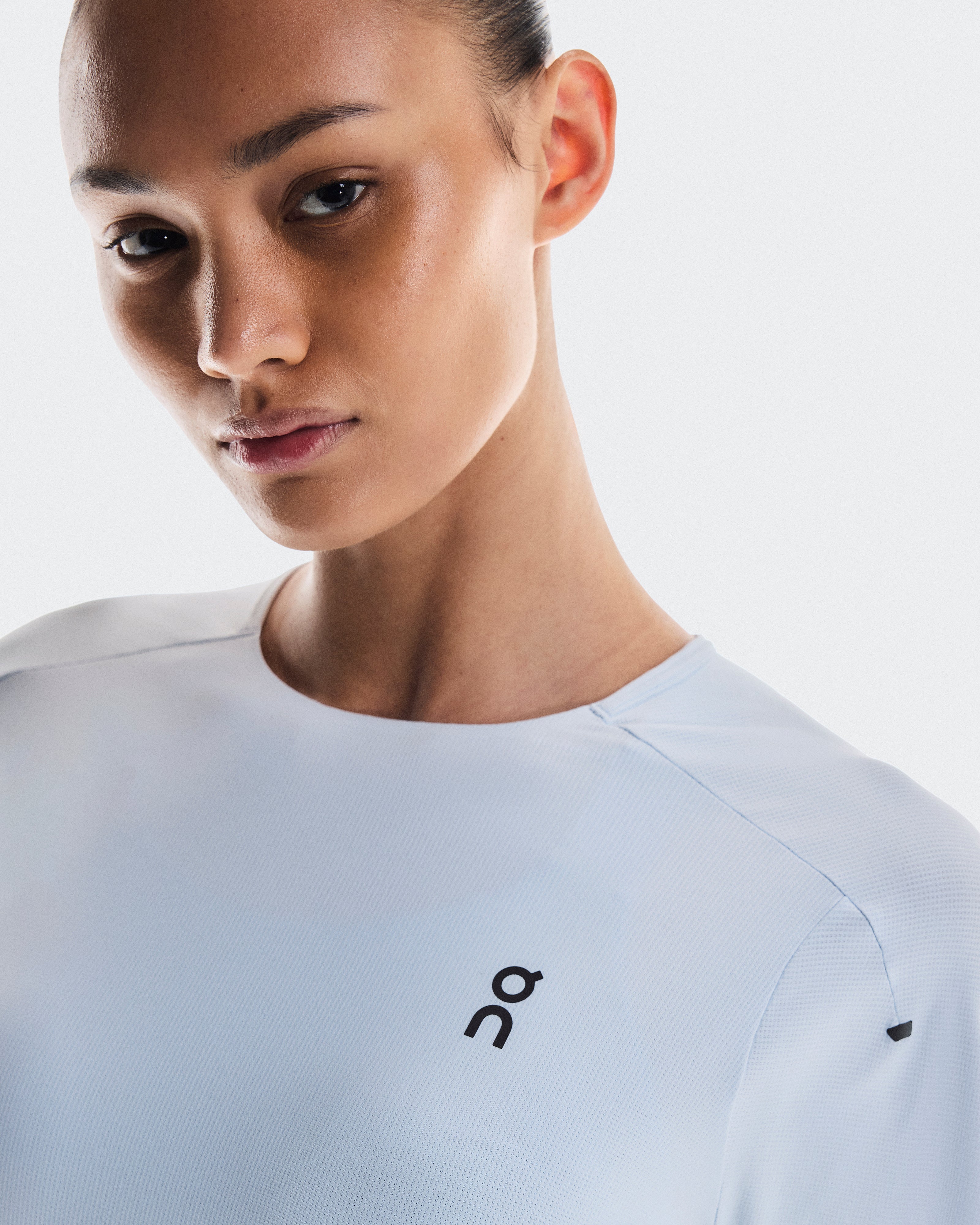 On Performance-T Arctic | Eclipse (Women's)