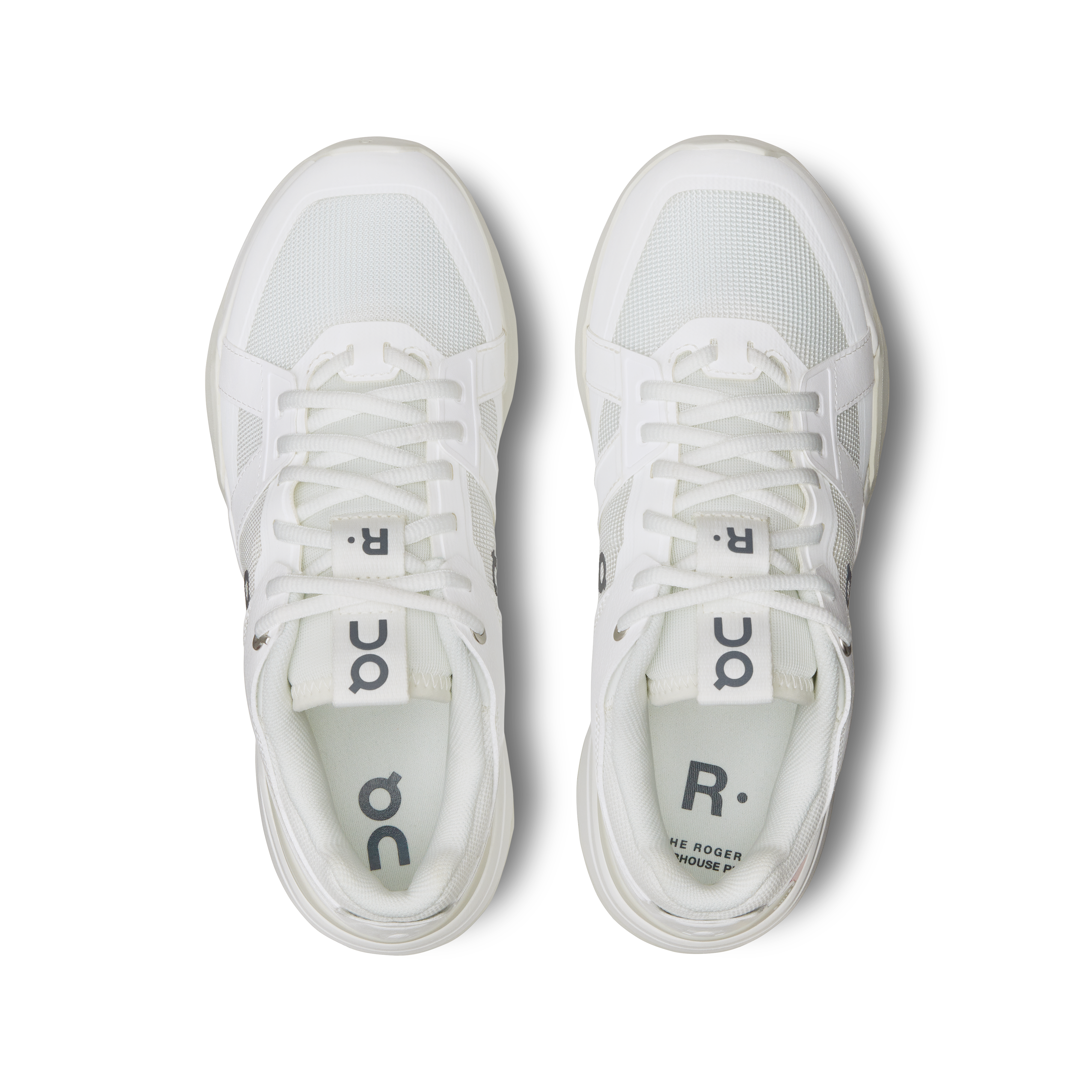 on running the roger clubhouse pro white ice (women's)