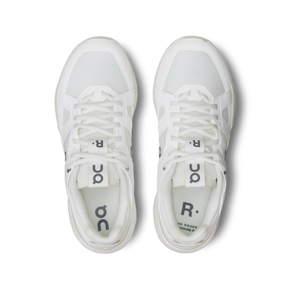 on running the roger clubhouse pro white ice (women's)