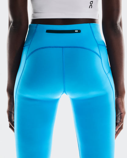 on performance tights 7/8 Malibu (Women's)