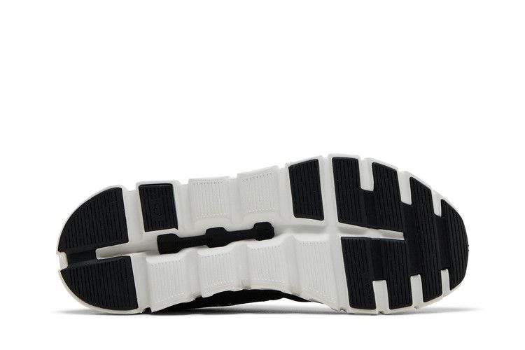 On Running Cloud 6 Black White (Women's)