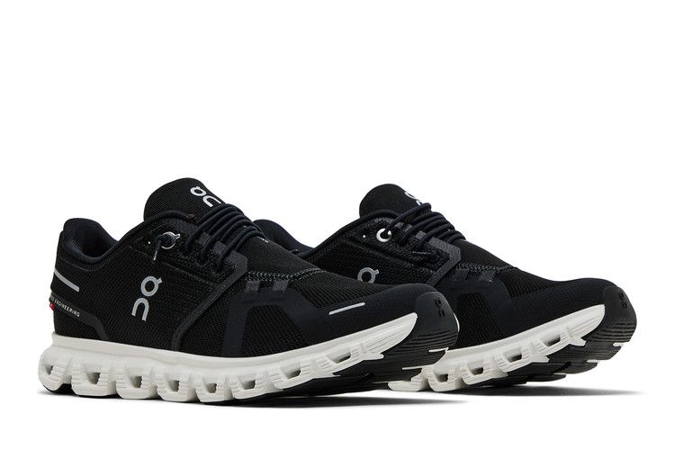 On Running Cloud 6 Black White (Women's)