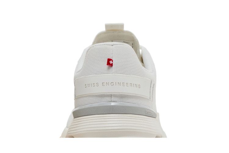 On Running Cloudnova Form 2 White Ivory