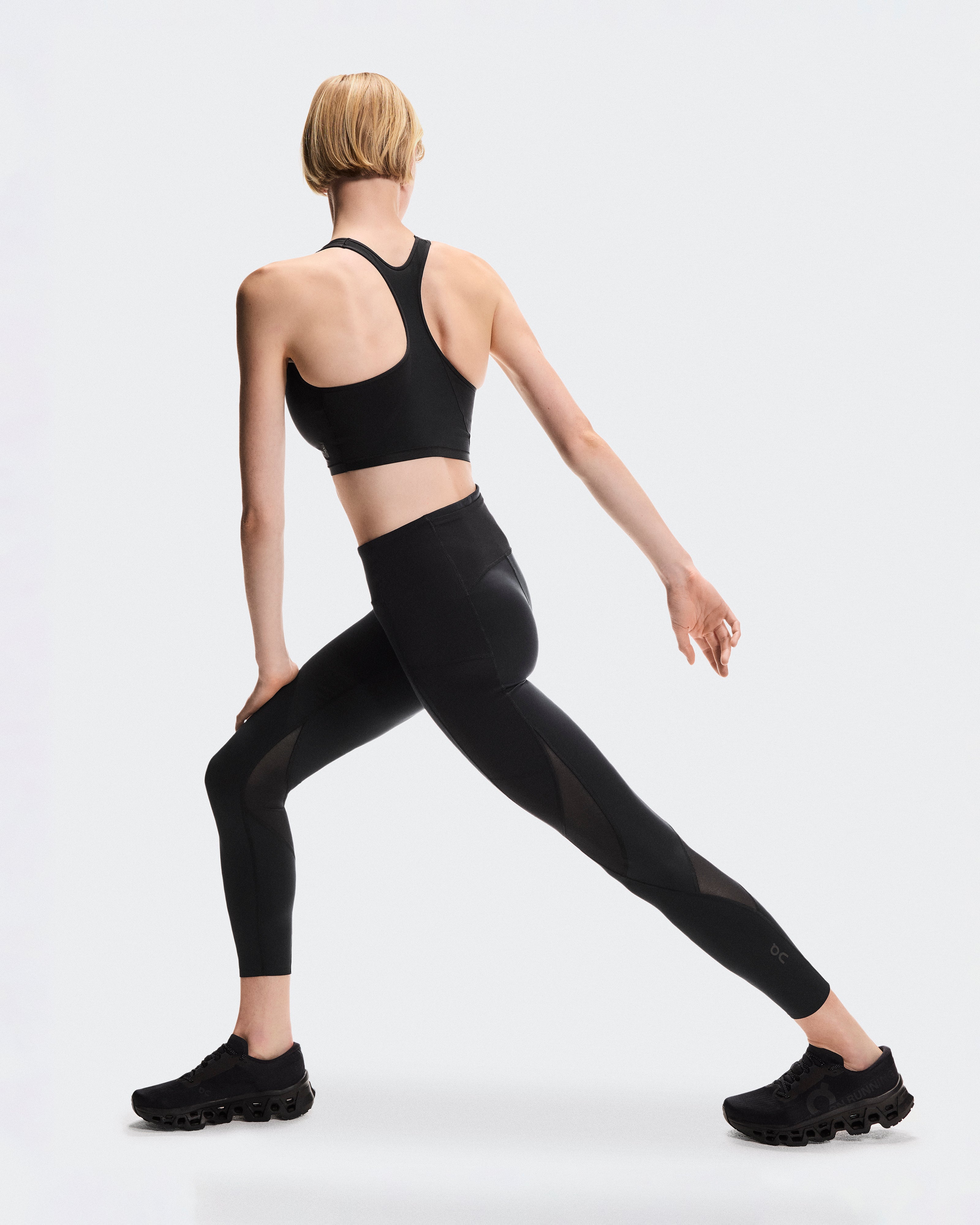 On Train Volt Tights 7/8 Black (Women'S)